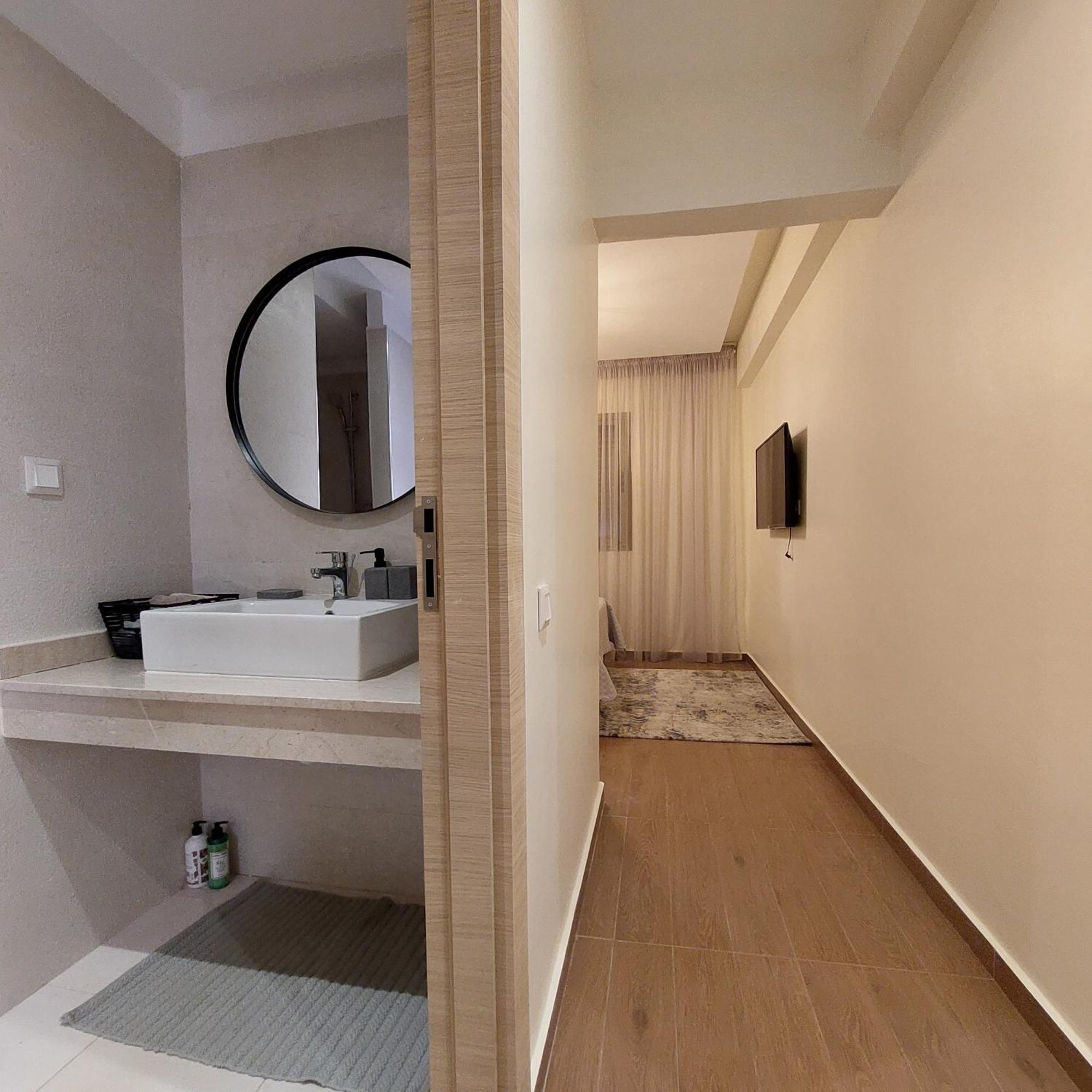 Apartment En Avec Piscine